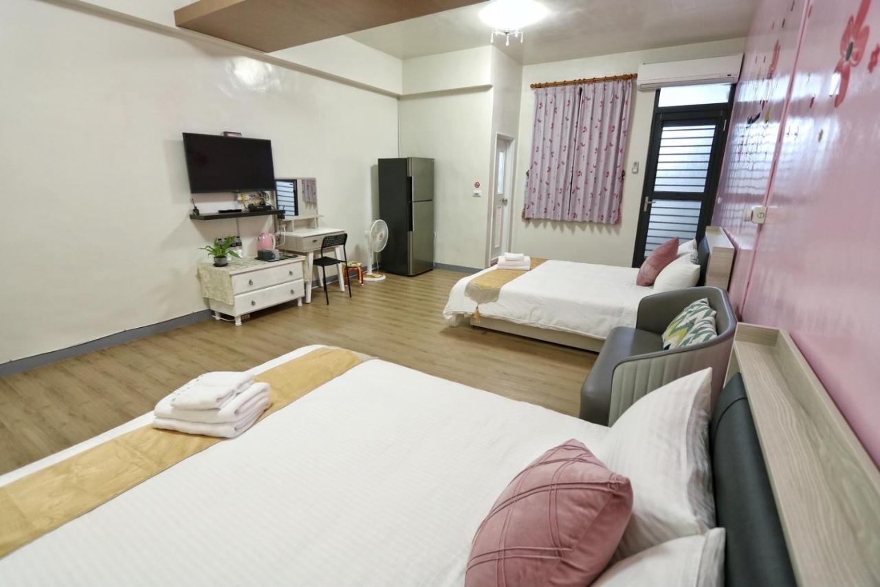 Wanghong Homestay Heng-ch'un Exteriör bild